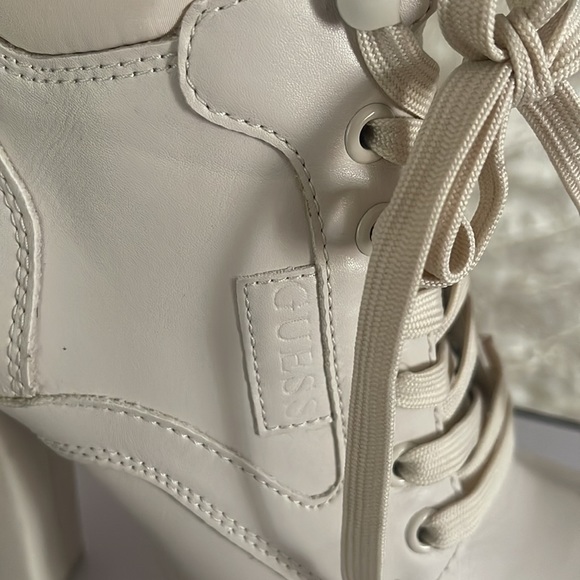 GUESS booties - Picture 6 of 9